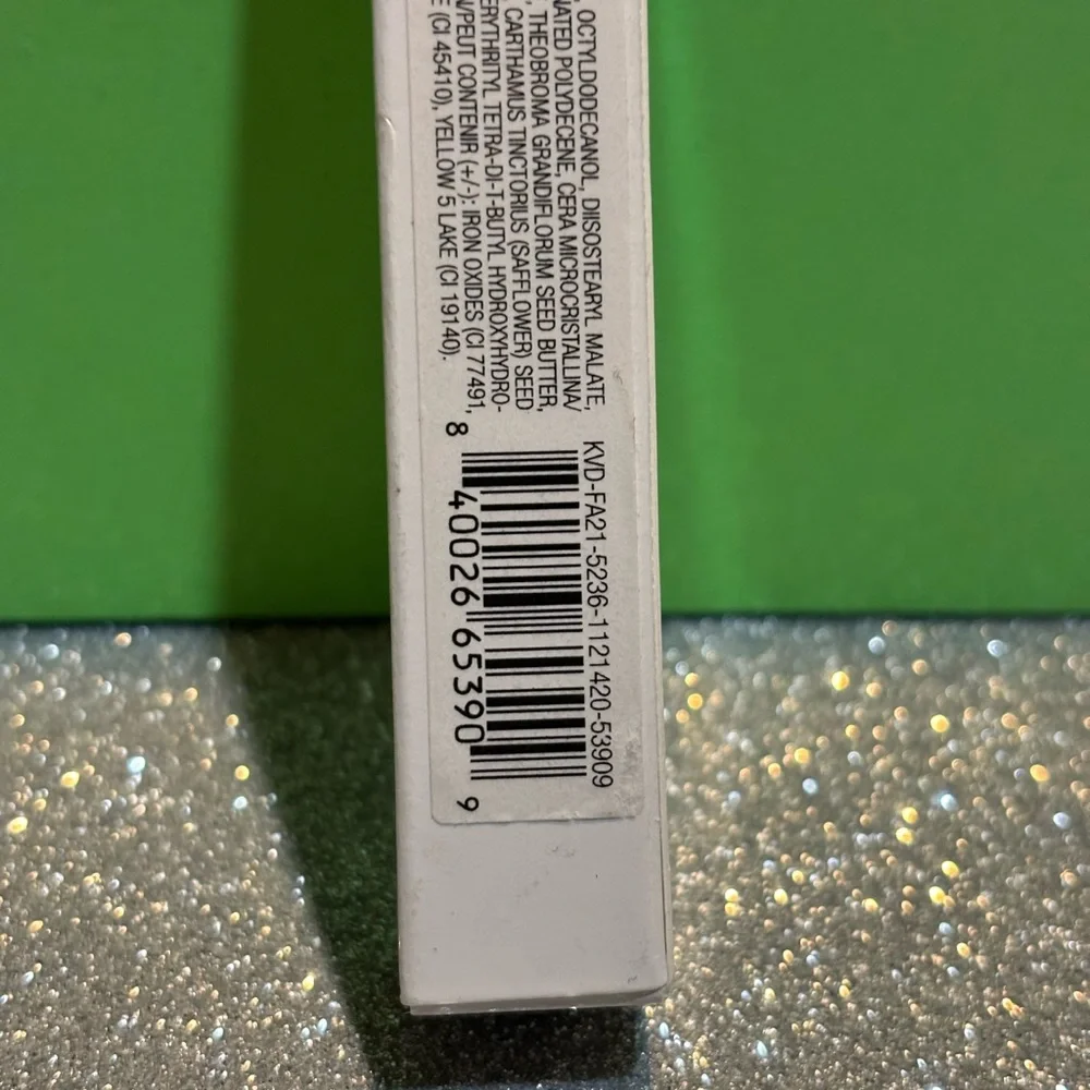 BNIB! Kat Von D Epic Kiss Lipstick - ROLE BREAKER 190